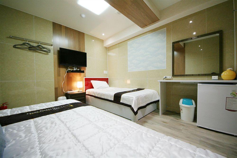 Guesthouse Myeongdong 2 Séoul Extérieur photo