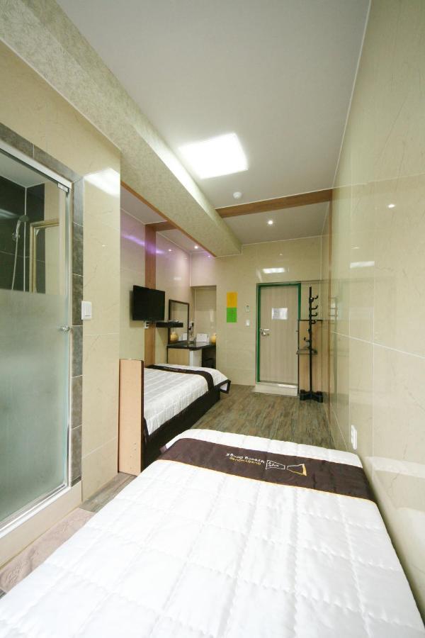 Guesthouse Myeongdong 2 Séoul Chambre photo